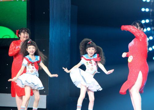 麒麟baby央视《开门大吉》欢乐献唱健康歌