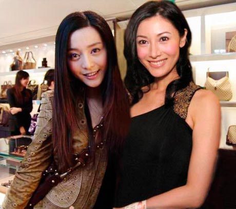 杨幂唐嫣范冰冰范晓萱 女星扎堆合影怎么才能最好看