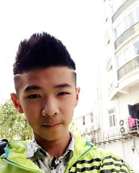 [变形计两个世界第一集]变形计两个世界第一期