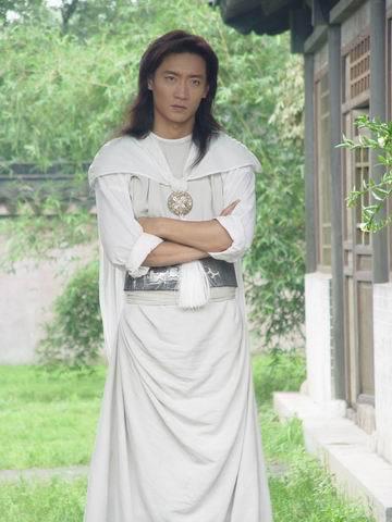 《水月洞天》童战近况曝光 当武术教练身材发福